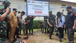 Forest Under Fire: The Rising Conflict Over Illegal Palm Oil Estates and HGU in Indonesia