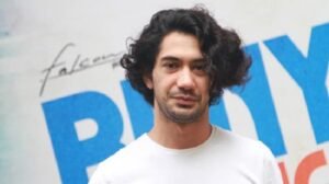 Writing as a Safe Haven: Reza Rahadian Finds Solace in Storytelling