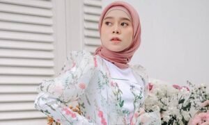 Lesti Kejoraâ€™s Journey from Dangdut Academy to Stardom: An Inspiration for Aspiring Artists Like Genia from Bandung