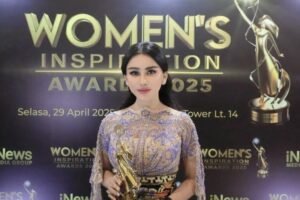 Breaking Barriers: Babizie Wins â€˜Woman in Advocationâ€™ Award, Inspiring the Political World