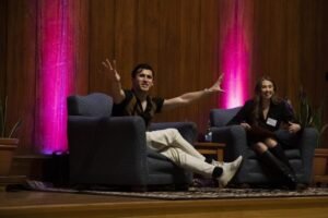 The Rise of Mental Health Influencers: Navigating the Digital Landscape of Well-being