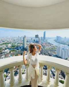 The Rise of the Motivational Celebgram: Inspiration, Authenticity, and the New Digital Stage